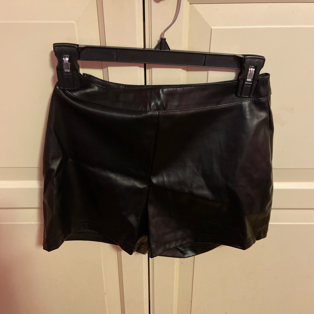 SHEIN Black Faux Leather High Waist Shorts